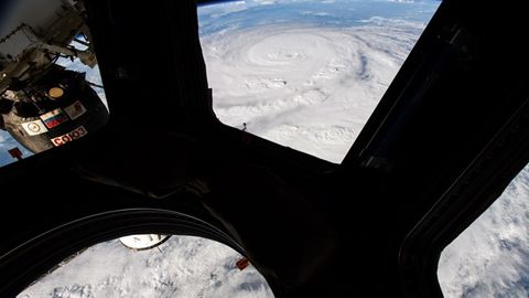 NASA Халқаро космик станцияни молиялаштиришни тўхтатади