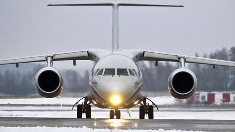 Москва вилоятида Орскка йўл олган йўловчи самолёти ҳалокатга учради. Унинг бортида 71 киши бор эди