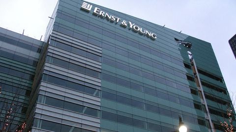 Ernst & Young Фарғона нефтни қайта ишлаш заводи самарадорлигини ошириш бўйича дастлабки ҳисоботини тақдим этди
