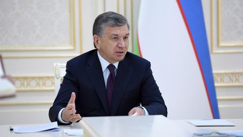 Video: Shavkat Mirziyoyev mas’ullarga BAAni ibrat qilib ko‘rsatdi