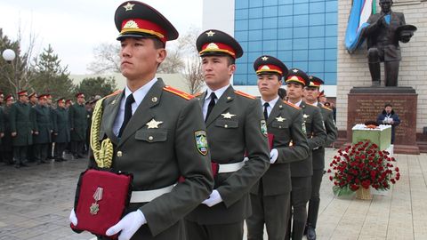 Мудофаа вазирининг собиқ биринчи ўринбосари Исмоил Эргашев 73 ёшида вафот этди