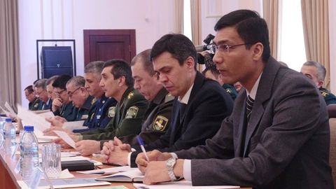Qurolli Kuchlar akademiyasida harbiy pedagog kadrlarni tayyorlash masalalari muhokama qilindi