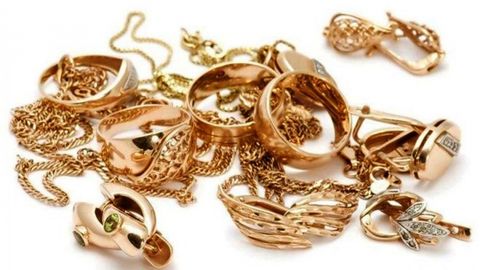 G‘ijduvonlik Yulduz Usmonovaning tilla taqinchoqlarini o‘marib ketishdi