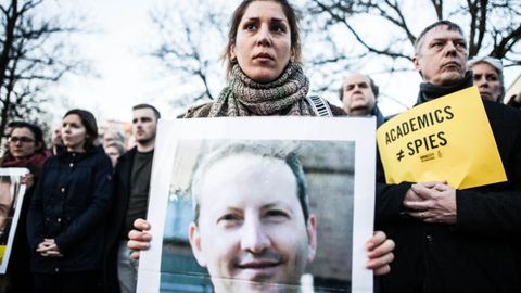 Жосусликда айбланган эронлик олимга нисбатан якуний ўлим жазоси ҳукми чиқарилди