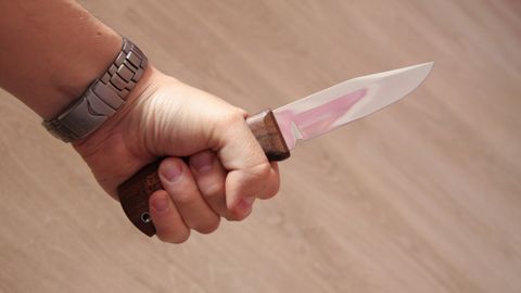 Ohangarondagi oshxonada bo‘lgan kelishmovchilik oqibatida, andijonlik fuqaro og‘ir tan jarohati oldi