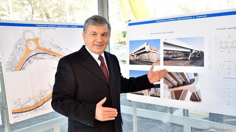 Shavkat Mirziyoyev: Shahar jamoat transporti logistikasi shunday aqlli bo‘lsinki, buni odamlar sezsin (video)