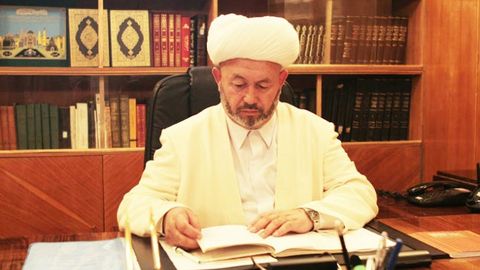 Muftiy Usmonxon Alimov Prezidentning Shayx Muhammad Sodiq Muhammad Yusufga e’tibori haqida: Ahli ilmni hurmat qilishlik Allohning roziligini topishlik bo‘ladi