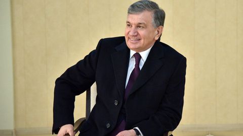 Шавкат Мирзиёев Тошкент шаҳар жамоатчилиги вакиллари билан хотин-қизларни қўллаб-қувватлаш борасида мулоқот қилди