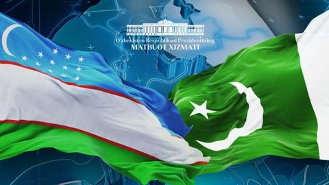 Shavkat Mirziyoyev Pokiston prezidentini Mustaqillik kuni bilan tabrikladi