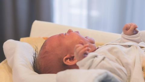 Qashqadaryoda ikki ayol bir haftalik chaqaloqni sotayotganda qo‘lga olindi