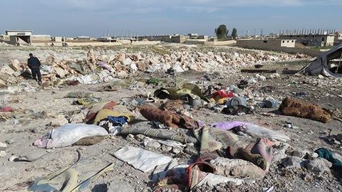 Россия самолётлари Суриядаги қочоқлар лагерига зарба берди