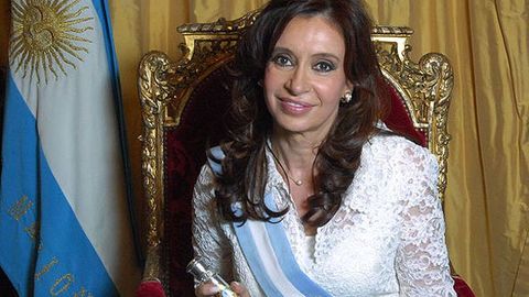 Argentina sobiq prezidenti 1994-yildagi teraktga bog‘liq ish yuzasidan sud oldida javob beradi