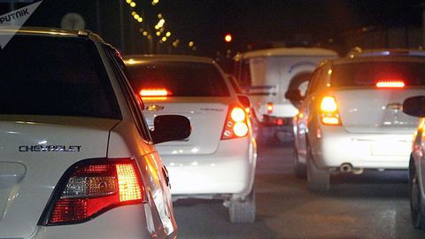 Тошкентда маст ҳайдовчи ЙПХ ходимини уриб юборди. Сўнг 3 та машинани пачоқ қилди