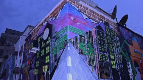 Saudiya Arabistonida ilk bor uylar fasadi graffitilar bilan bezatildi