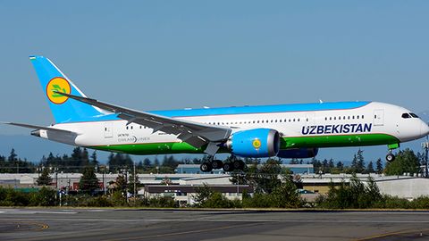 Президент Шавкат Мирзиёев Қозоғистонга жўнаб кетди