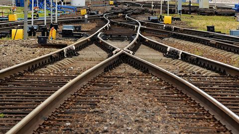 Тожикистон Ўзбекистондан бошқа барча учун темир йўл орқали юк ташиш нархларини оширди