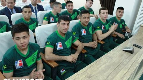 Бугун Термизда катта бокс. Uzbek Tigers Venesuela Caciques’га қарши 10 та жанг ўтказади