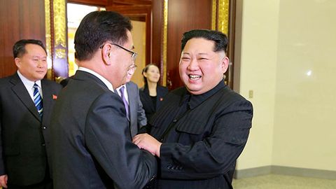 Ким Чен Ин илк бор Жанубий Корея президенти билан учрашиши ҳақида маълум қилди