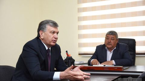 Шавкат Мирзиёев: Қанча пул кетса ҳам, мактаб ва боғчаларга камералар ўрнатиш керак (видео)