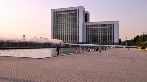 Ўзбекистон Молия вазирлиги иш ҳақларининг вақтида тўланиши юзасидан сўров ўтказмоқда