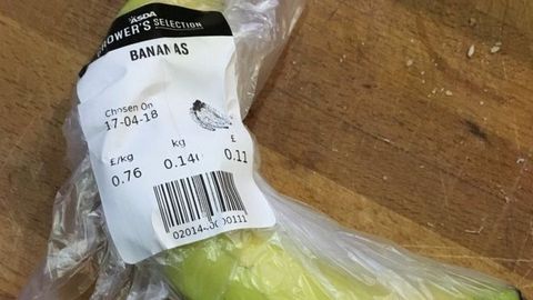 Британиялик аёл битта банан учун 930 фунт тўлади
