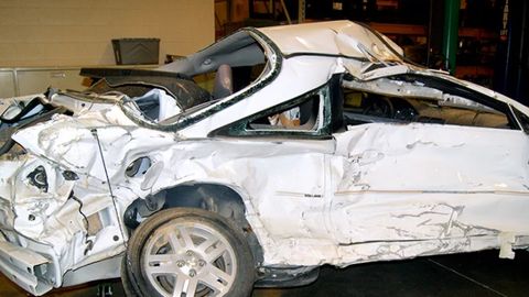 Тошкентда юз берган ЙТҲда ҳайдовчи ва унинг 2 йўловчиси ҳалок бўлди