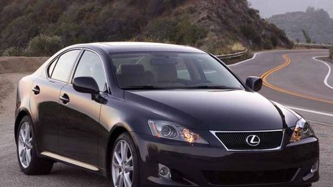 МИБ аукционга қўйган Lexus учун 143 млн сўм бошланғич нарх белгиланди