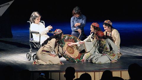 Toshkentning “Qiyofa” teatr harakati Pskovda inklyuziv xoreografiya kechasini o‘tkazadi
