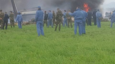 Жазоирдаги самолёт ҳалокатида 200 дан ортиқ киши ҳалок бўлди