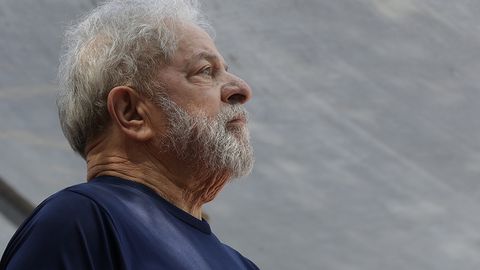 Braziliya sobiq prezidenti Lula da Silva korrupsiya ishi bo‘yicha jazoni o‘tay boshladi