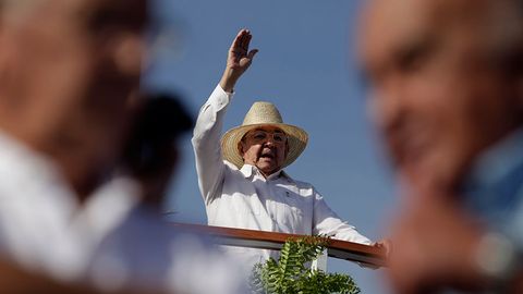 Рауль Кастро Куба президентлигидан кетмоқда