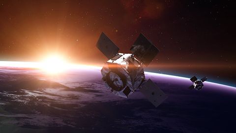 Эксперт NASA ва Россия коинот назорати тизимини таққослади