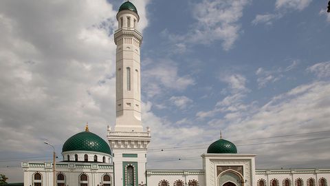 Автотураргоҳли масжид — янада чиройли масжид