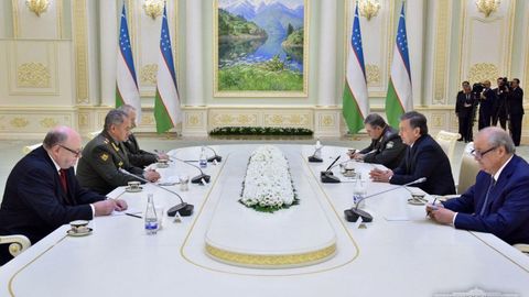 Совуқ хабарлар билан Тошкентга келган Шойгу, сел ва тошқинлар ичида қолган Ўзбекистон, яна бир лавозимидан озод этилган Парпиев ва куннинг бошқа муҳим хабарлари
