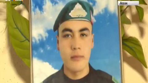 Жиззахда сел офати билан курашиш чоғида ҳалок бўлган ДХХ ходими «Жасорат» медали билан тақдирланди