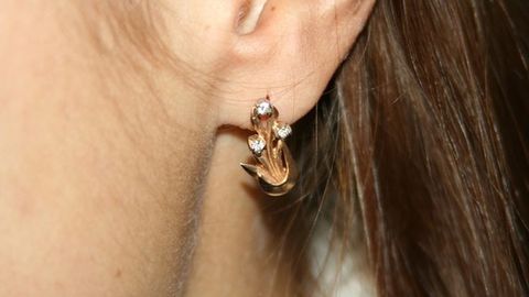 Buxoroda yosh qizchalarning ziraklarini yechib olib ketgan kollej o‘quvchilari qo‘lga olindi