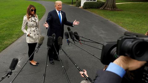 Мелания Трамп операциядан кейин Оқ уйга қайтиб келди