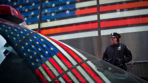 Кaлифорниядаги тиббиёт марказида содир бўлган портлаш оқибатида бир киши ҳалок бўлди