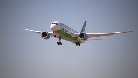 O‘zbekiston va Janubiy Koreya reyslar sonini ko‘paytirishga kelishib oldi