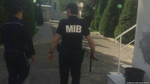 Qarshida MIB xodimi iste’molchining elektrdan qarzdorligi bo‘yicha yolg‘on ma’lumot kiritgani aniqlandi