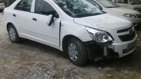 Urgutda Cobalt haydovchisi piyodani urib yuborib, voqea joyidan yashirindi