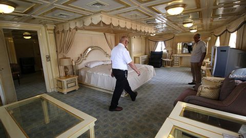 Iroq sobiq diktatori Saddam Husaynning superyaxtasini mehmonxonaga aylantirishdi