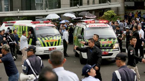 Индонезияда полиция офиси ёнида портлаш юз берди, 7 киши ҳалок бўлди