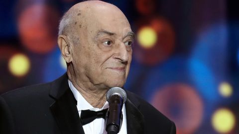“Kavkaz asirasi”, “Ivan Vasilyevich kasbini o‘zgartiradi” filmlarida rol o‘ynagan Vladimir Etush 95 yoshini nishonladi