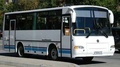 Video: Xitoyda avtobus haydovchisi hushini yo‘qotganida boshqaruvni yo‘lovchilardan biri qo‘lga oldi