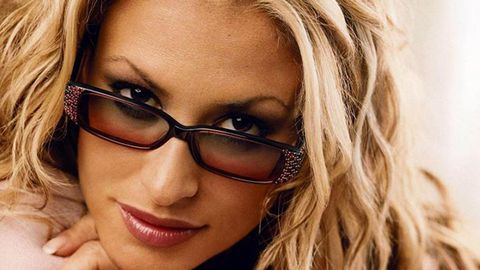 Amerikalik xonanda Anastacia Toshkentda konsert beradi