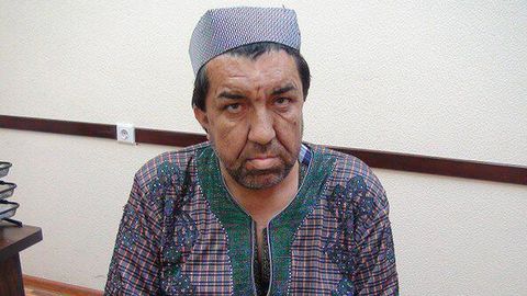 Buxoroda harbiy qismga ishga joylash uchun 1,5 ming dollar olgan folbin va uning hamtovog‘i ushlandi