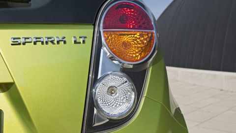 Toshkentda Spark avtomobilida ayol kishini urib, qochib ketgan haydovchi qo‘lga olindi