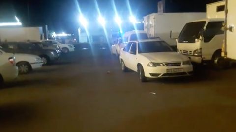 Qamchiq dovonida sel 4—5 ta avtomobilni oqizib ketdi. Jarohat olganlar bor