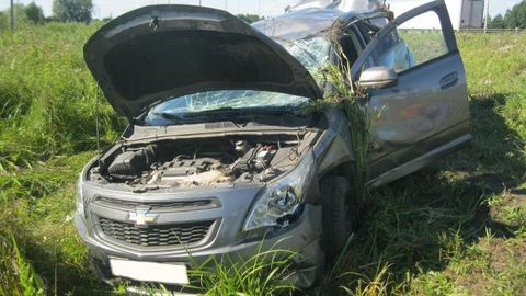 Конимехда Cobalt ағдарилди. 3 киши ҳалок бўлди, 3 киши жароҳатланди